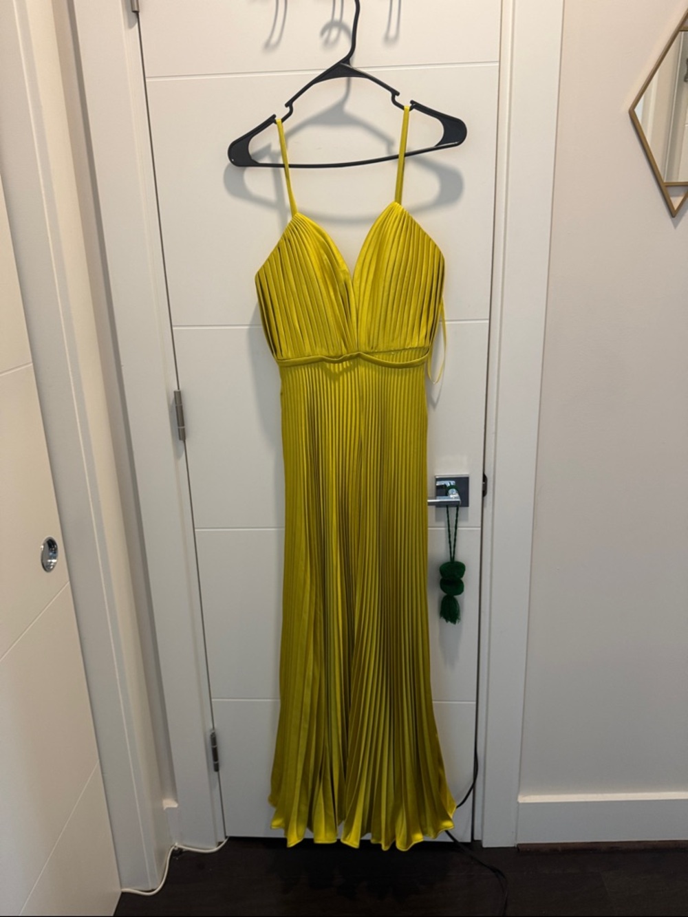 Pleated V-Neck Wide-Leg Jumpsuit in Chartreuse - Picture 7 of 12